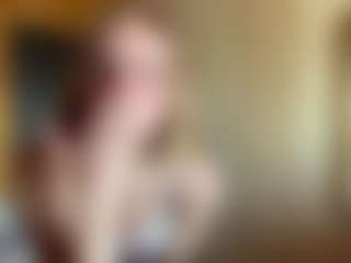 IdaOrban's Live Sex Cam Show