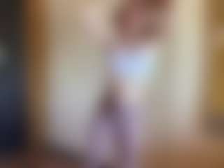 IdaOrban's Live Sex Cam Show