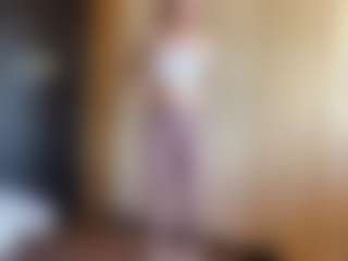 IdaOrban's Live Sex Cam Show