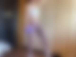 IdaOrban's Live Sex Cam Show