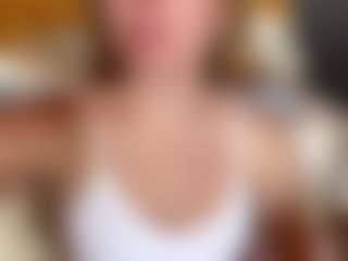 IdaOrban's Live Sex Cam Show