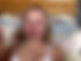IdaOrban's Live Sex Cam Show