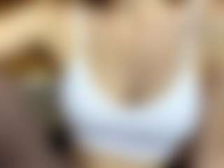 IdaOrban's Live Sex Cam Show