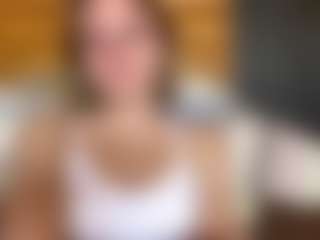 IdaOrban's Live Sex Cam Show