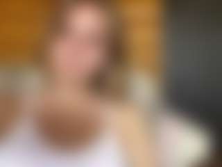 IdaOrban's Live Sex Cam Show