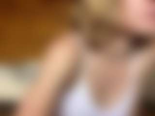 IdaOrban's Live Sex Cam Show