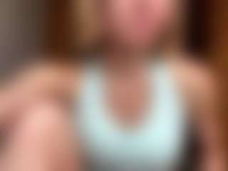 Mira's Live Sex Cam Show