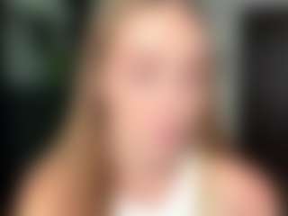 Live cam show with IldaSaab - Butt Plug on Camsoda