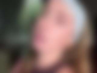 Live cam show with IldaSaab - Drinking on Camsoda