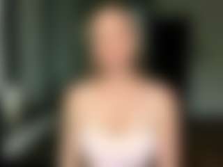 IldaSaab's Live Sex Cam Show