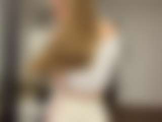 Live cam show with IldaSaab - Handjob on CamClone