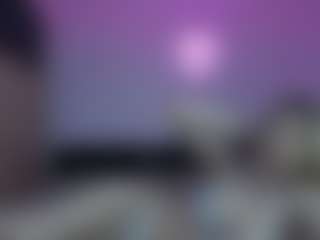 Live cam show with KaylaBloom1 - Striptease on PervPlay.com