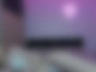 Live cam show with KaylaBloom1 - Blue Eyes on Stripli.com