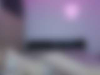 Live cam show with KaylaBloom1 - Blonde Hair on SpankPalCams