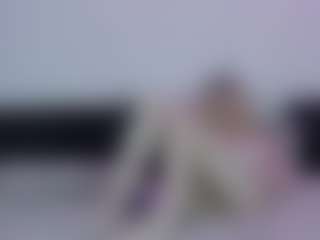 Live cam show with KaylaBloom1 - Drinking on Fapmatic.com