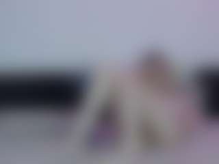 Live cam show with KaylaBloom1 - New Young Adult on 1on1-livenow