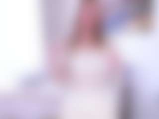 Live cam show with Melissa - Petite Teen (18+) on Mixed Magazine Live