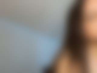 Live cam show with NikitaRasole - Shaved Pussy on CamClone