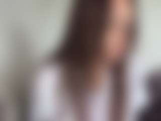 Live cam show with Marry - Brown Hair on friskycurves.com