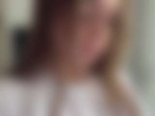 Live cam show with Marry - Cute on camtv