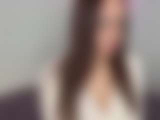 Live cam show with Marry - Granny Petite on Dolls Live
