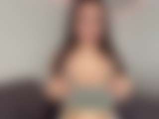Live cam show with Marry - Granny Squirt on Camsoda
