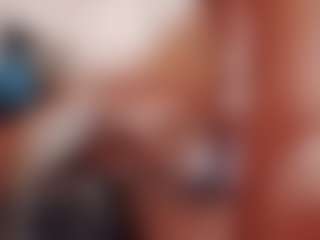 Live cam show with ozzyAsset - Tease on CamClone