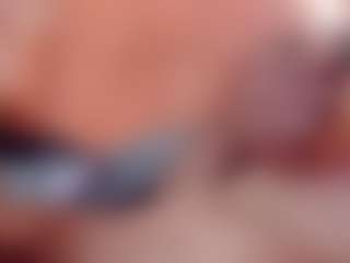 Spettacolo in cam dal vivo con ozzyAsset - No Smoking su Camsoda