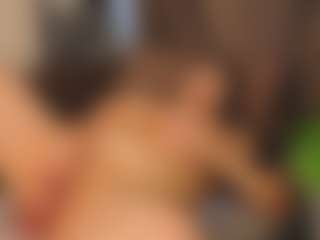 calithrah's Live Sex Cam Show