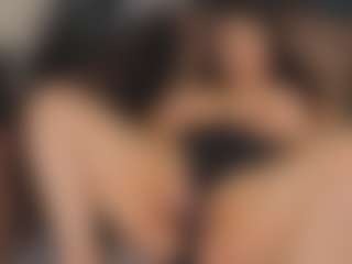 calithrah's Live Sex Cam Show