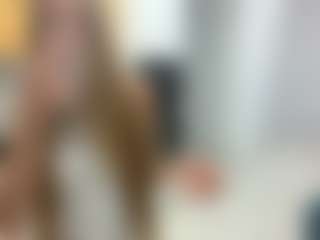 Live cam show with DiaEbrahimi - Foot Fetish on luckytryst.com