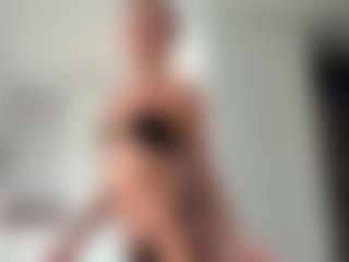 Live cam show with DiaEbrahimi - Small Tits Young Adult on Dolls Live