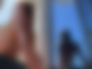 DiaEbrahimi's Live Sex Cam Show