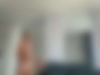 DiaEbrahimi's Live Sex Cam Show