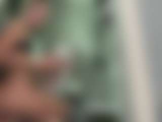 DiaEbrahimi's Live Sex Cam Show