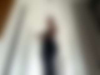 DiaEbrahimi's Live Sex Cam Show