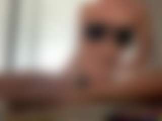 DiaEbrahimi's Live Sex Cam Show