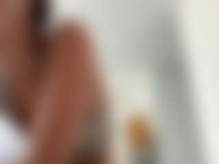 DiaEbrahimi's Live Sex Cam Show