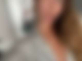 DiaEbrahimi's Live Sex Cam Show