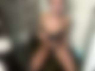 DiaEbrahimi's Live Sex Cam Show
