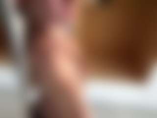 Live cam show with DiaEbrahimi - Blonde Hair Amateur on instabang
