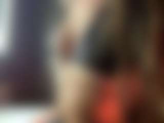 Live cam show with DiaEbrahimi - Erotic Dance on Latina Girls