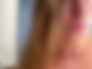 DiaEbrahimi's Live Sex Cam Show