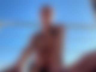 Live cam show with DiaEbrahimi - Blonde Hair Petite on Camsoda