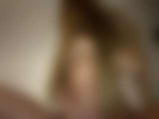 DiaEbrahimi's Live Sex Cam Show
