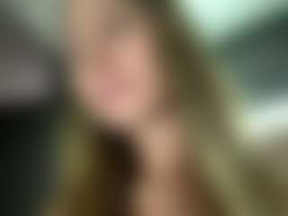 DiaEbrahimi's Live Sex Cam Show
