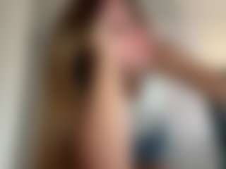 Live cam show with DiaEbrahimi - Blue Eyes on CamwithHer