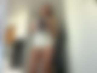 DiaEbrahimi's Live Sex Cam Show
