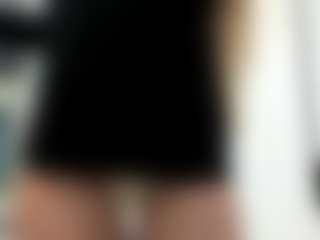 Live cam show with DiaEbrahimi - Brown Eyes on x69.live