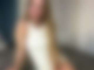 Live cam show with DiaEbrahimi - Squirt Young Adult on Camiplay Live